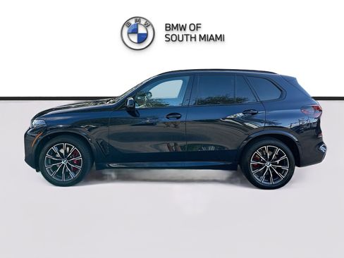 Certified 2024 BMW X5 xDrive40i w/ M Sport Package image 4