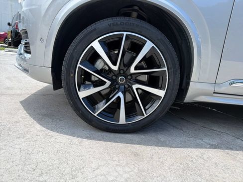 Used 2023 Volvo XC90 B5 Plus w/ Protection Package Premier AWD/4WD image 11