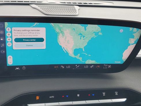 Used 2025 Buick Enclave Sport Touring image 31