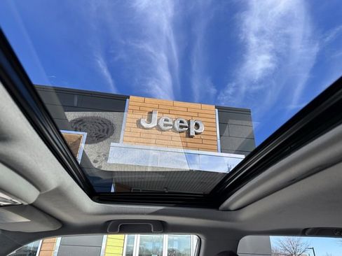 Used 2023 Toyota 4Runner Limited image 37