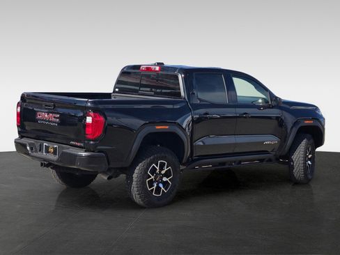 Used 2023 GMC Canyon AT4X image 4