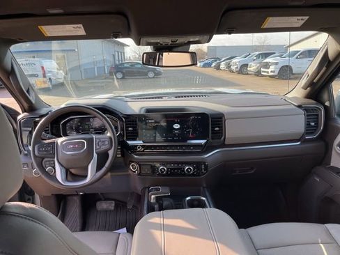 Used 2025 GMC Sierra 1500 SLT w/ SLT Premium Plus Package image 11