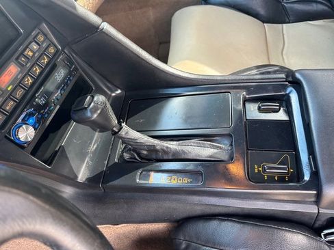 Used 1992 Chevrolet Corvette Convertible image 24