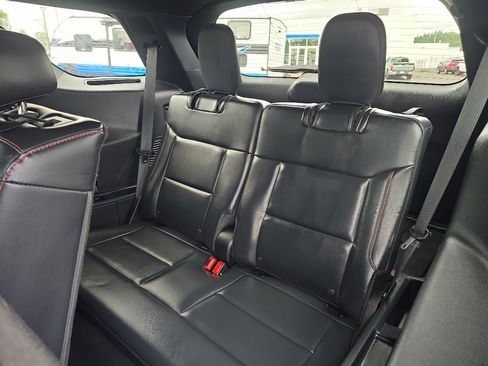 Used 2025 Ford Explorer ST-Line w/ ST-Line Street Pack AWD/4WD image 19