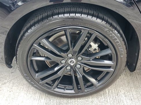 Certified 2024 Volvo S60 T8 Plus w/ Climate Package image 7