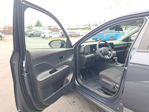 New 2026 Hyundai Kona SE image 10