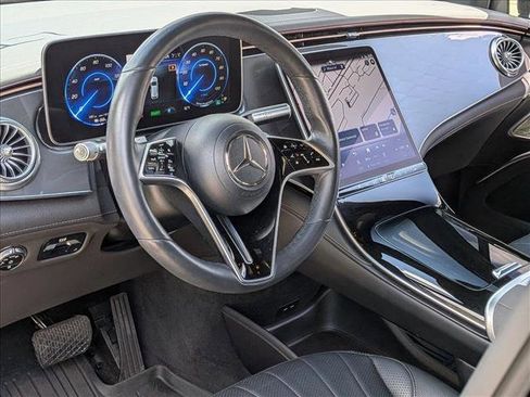 Used 2023 Mercedes-Benz EQS 450+ SUV image 13