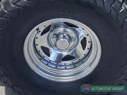 Used 2001 Jeep Wrangler Sahara AWD/4WD image 8