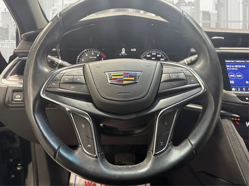 Used 2021 Cadillac XT5 Luxury image 17