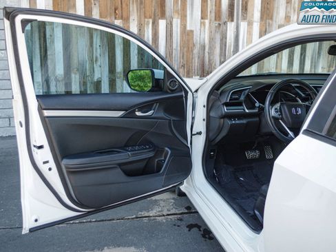 Used 2021 Honda Civic Sport image 10