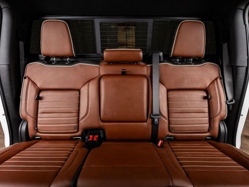 Used 2024 GMC Sierra 1500 Denali Ultimate AWD/4WD image 43
