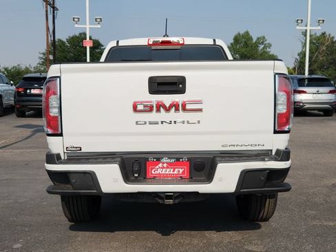 Used 2022 GMC Canyon Denali AWD/4WD image 10