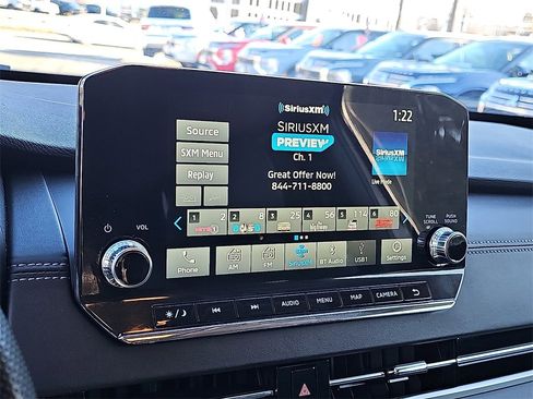 Used 2024 Mitsubishi Outlander SE image 19