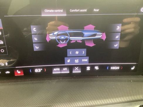 New 2025 Audi SQ5 Premium Plus image 25