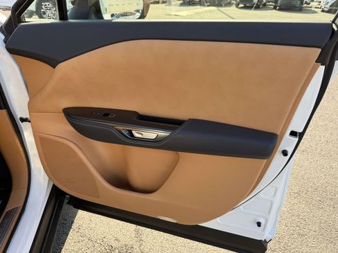 Used 2025 Lexus RZ 450e Premium w/ Technology Package image 16