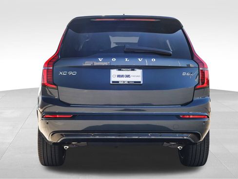 New 2026 Volvo XC90 B6 Ultra w/ Protection Package image 6