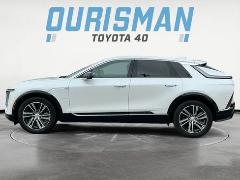 Used 2024 Cadillac Lyriq Luxury image 4