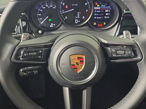 Used 2026 Porsche Macan AWD/4WD image 27