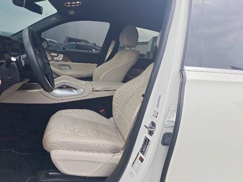 Used 2024 Mercedes-Benz GLE 450e 4MATIC image 9