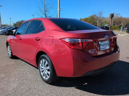 Certified 2019 Toyota Corolla LE image 4