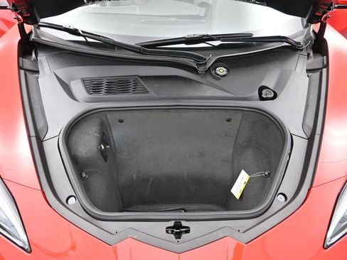 Used 2023 Chevrolet Corvette Stingray Coupe w/ Z51 Performance Package image 31