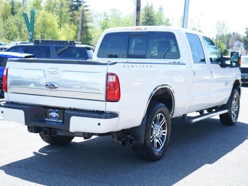 Used 2013 Ford F250 Platinum w/ FX4 Off Road Pkg AWD/4WD image 5