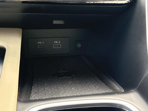 Used 2023 INFINITI QX60 Sensory w/ Cargo Package image 5