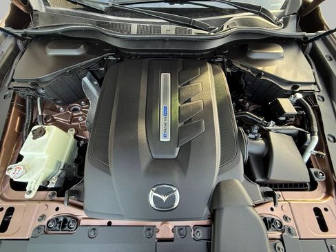 Used 2025 MAZDA CX-70 Plug-In Hybrid w/ Premium Pkg image 15