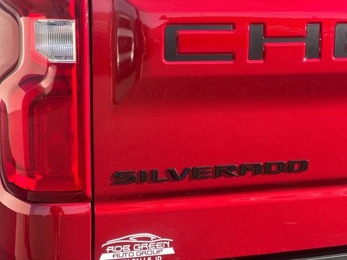 Used 2025 Chevrolet Silverado 1500 RST AWD/4WD image 32