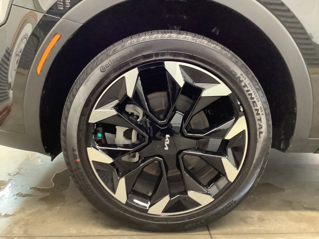 Certified 2026 Kia Sorento EX AWD/4WD image 23