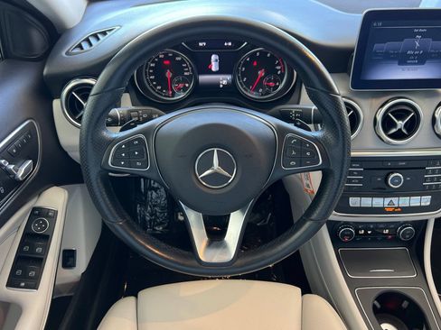Certified 2019 Mercedes-Benz GLA 250 image 15