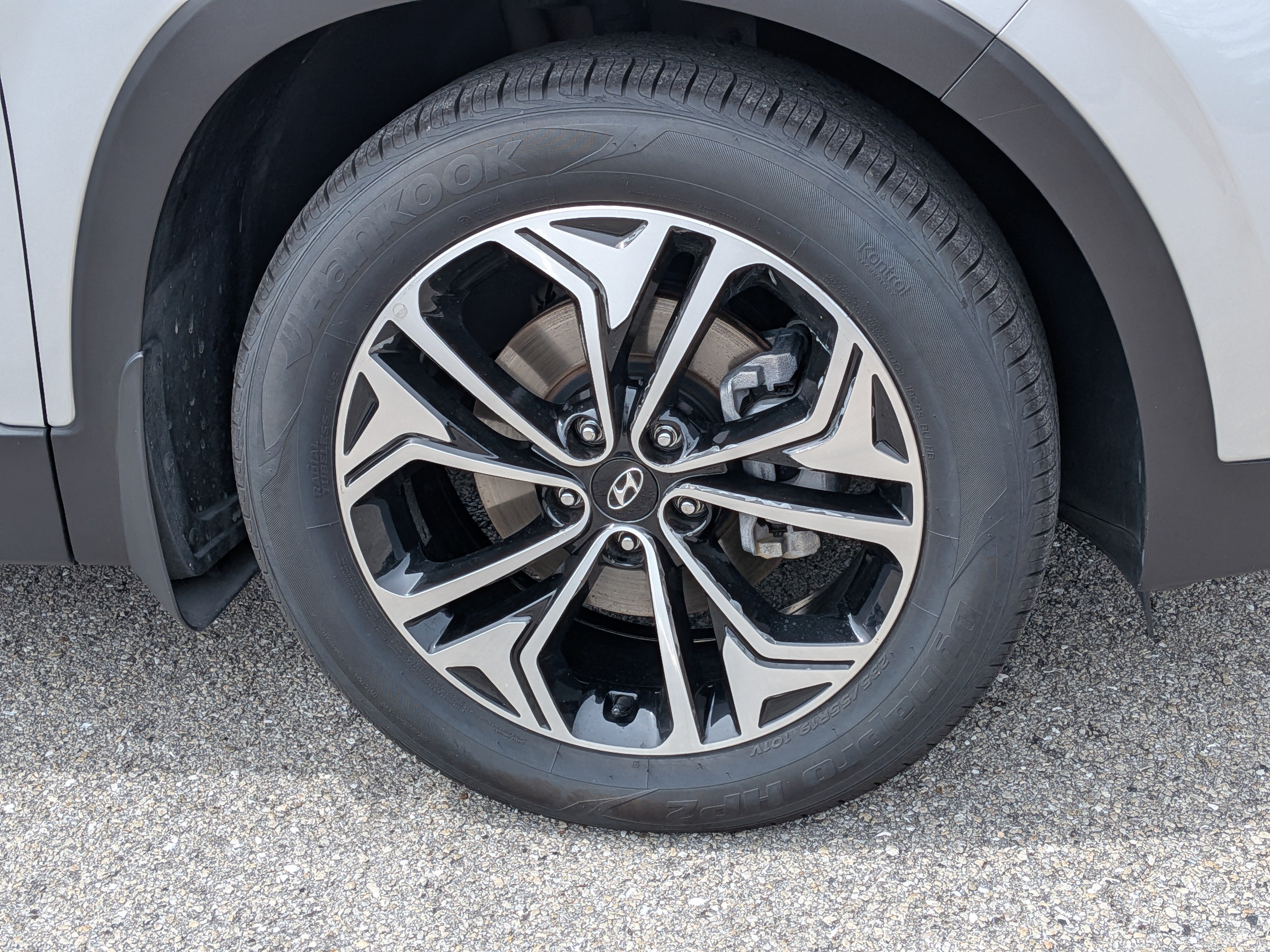 Used 2019 Hyundai Santa Fe FWD image 11