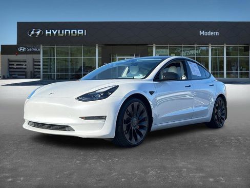 Used 2022 Tesla Model 3 Performance image 1