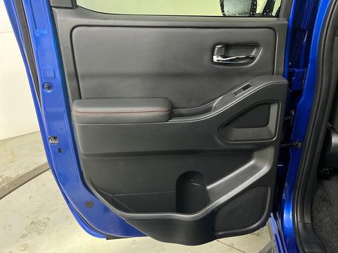 Used 2024 Nissan Frontier PRO-4X w/ Pro Convenience Package image 27