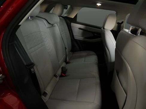 Used 2022 Land Rover Range Rover Evoque SE AWD/4WD image 28