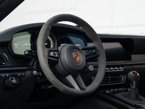 Used 2024 Porsche 911 GT3 image 5