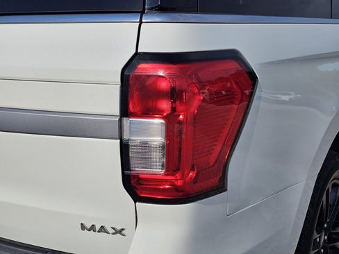Used 2022 Ford Expedition Max XLT RWD image 20