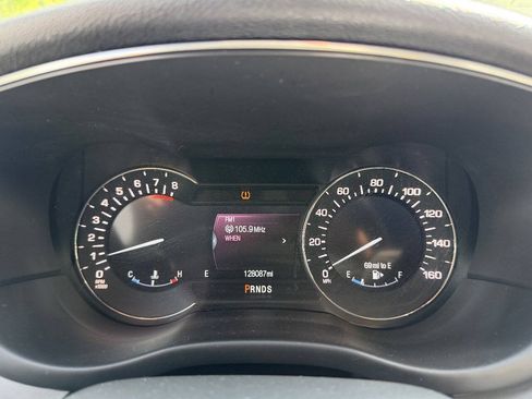 Used 2015 Lincoln MKC AWD image 24