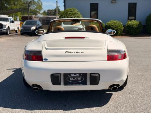 Used 2001 Porsche 911 Cabriolet image 10
