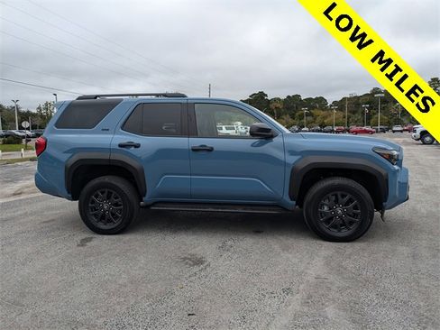 Used 2025 Toyota 4Runner SR5 image 3