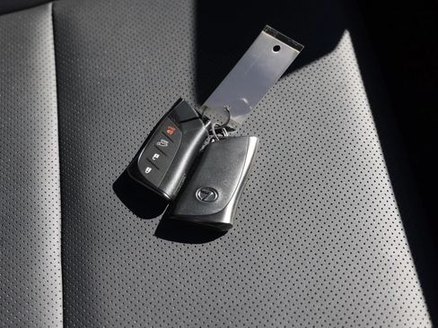 Used 2026 Lexus RX 350 FWD image 40