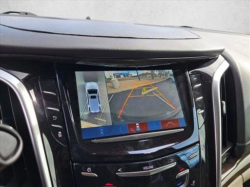 Used 2020 Cadillac Escalade ESV Luxury image 13