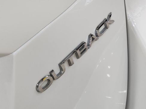 Used 2021 Subaru Outback Premium image 26