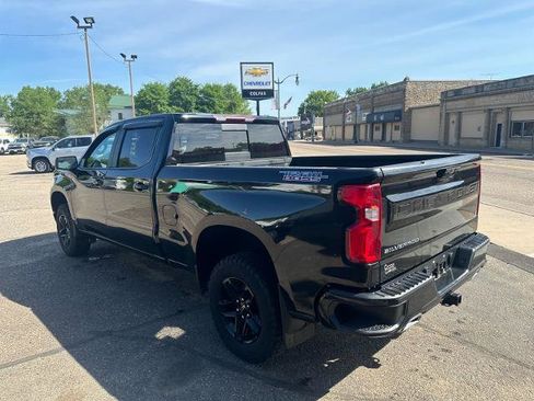 Used 2022 Chevrolet Silverado 1500 LT Trail Boss w/ Convenience Package II AWD/4WD image 7