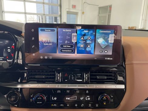 New 2026 Nissan Pathfinder Platinum image 11