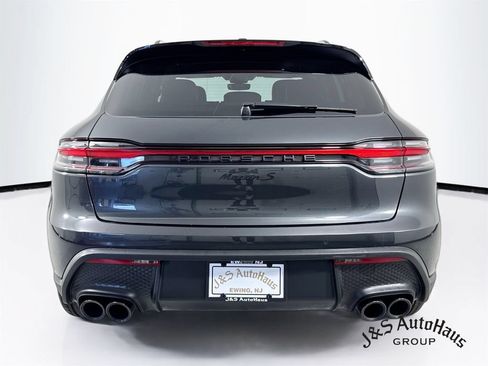 Used 2023 Porsche Macan S w/ Sport Chrono Package AWD/4WD image 6
