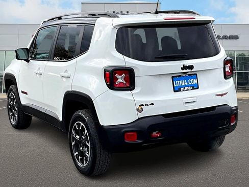 Used 2023 Jeep Renegade Trailhawk image 4