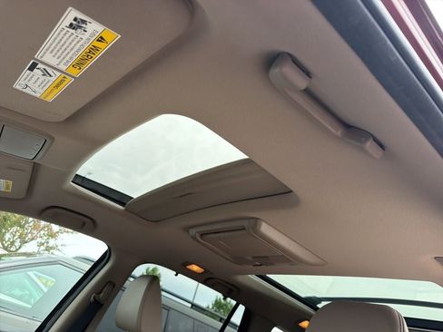 Used 2018 Honda Pilot Elite image 4