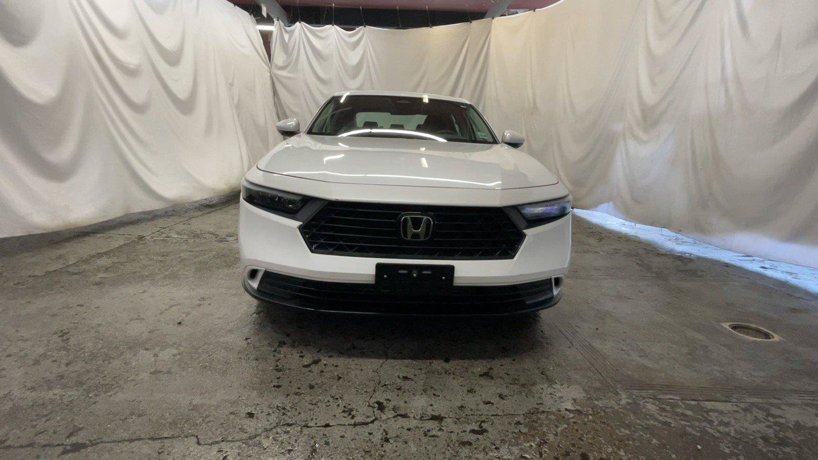 Certified 2024 Honda Accord EX image 14