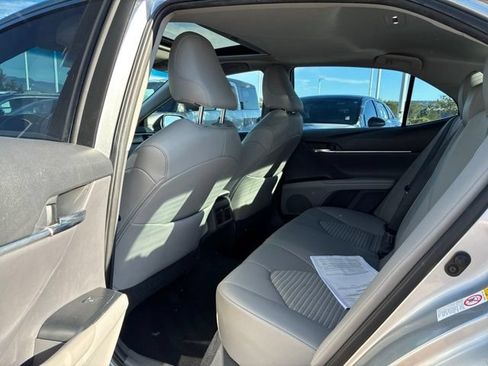 Used 2018 Toyota Camry SE w/ Audio Package FWD image 21